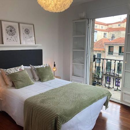 ポンテベドラHyp - A Casa Do Correo Vello - O Balconアパートメント エクステリア 写真