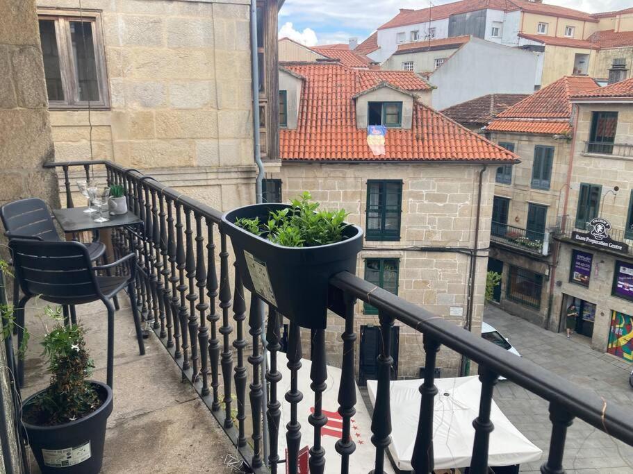 ポンテベドラHyp - A Casa Do Correo Vello - O Balconアパートメント エクステリア 写真