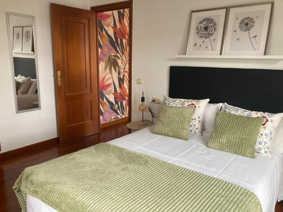 ポンテベドラHyp - A Casa Do Correo Vello - O Balconアパートメント エクステリア 写真